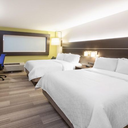 Holiday Inn Express & Suites - Redding By Ihg Dış mekan fotoğraf