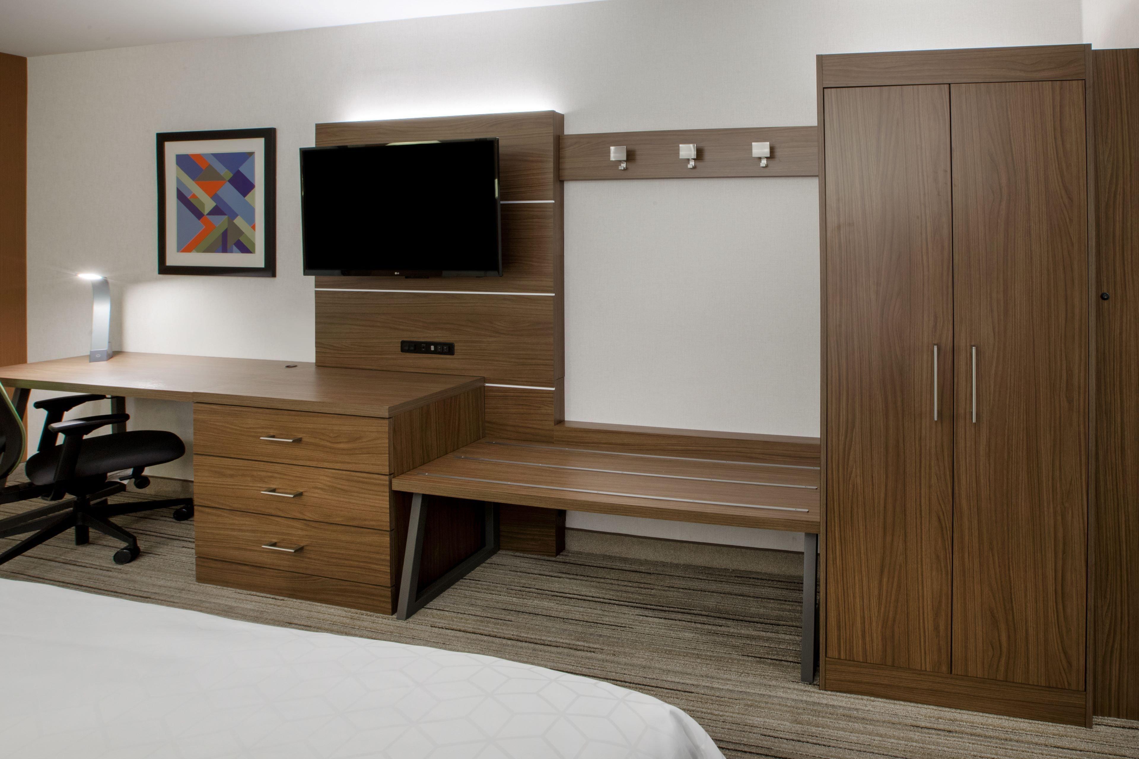 Holiday Inn Express & Suites - Redding By Ihg Dış mekan fotoğraf