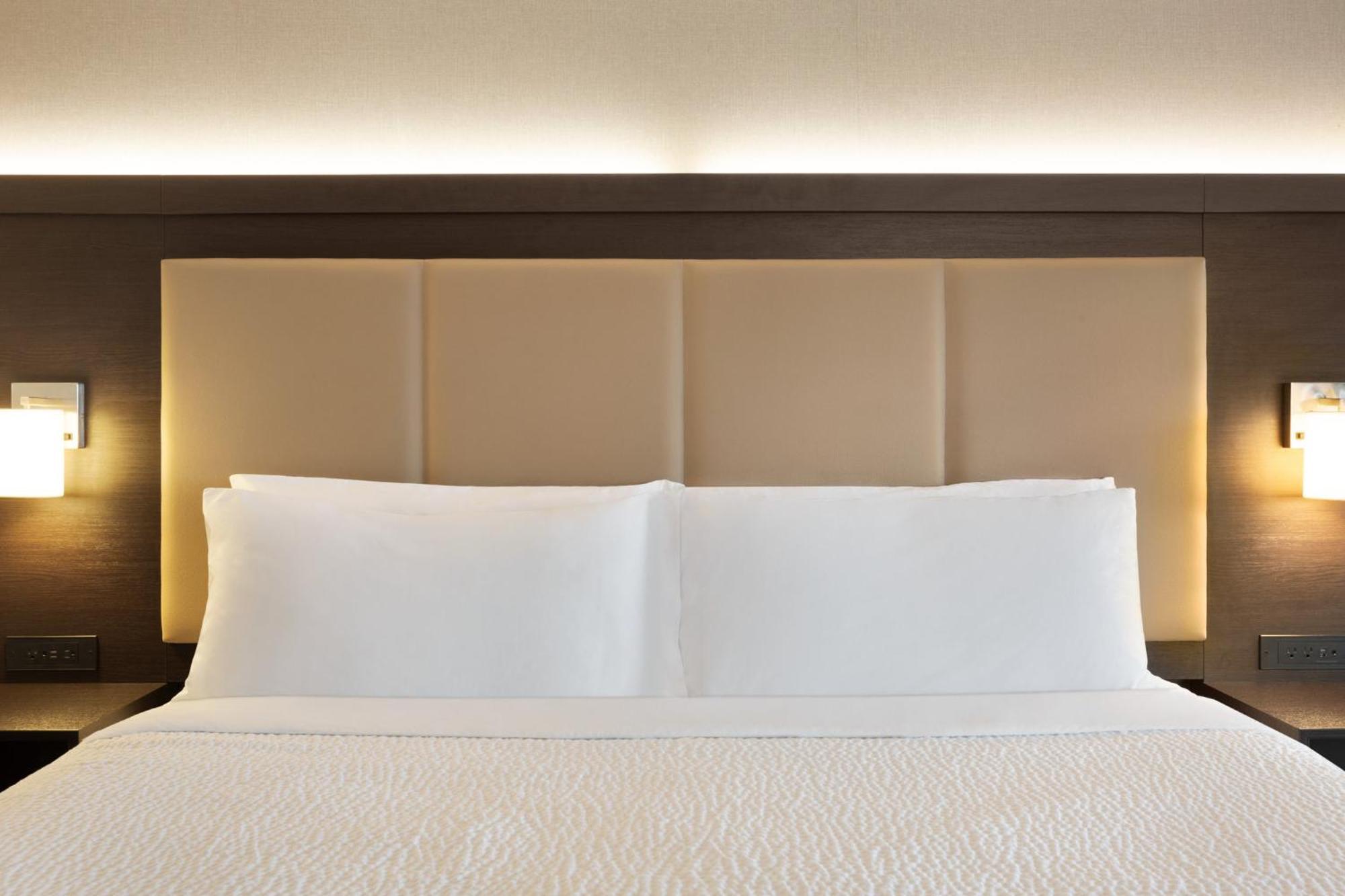 Holiday Inn Express & Suites - Redding By Ihg Dış mekan fotoğraf
